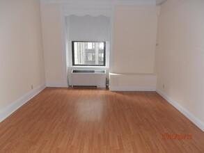 60 Boylston St, Unit M10 in Boston, MA - Building Photo - Building Photo