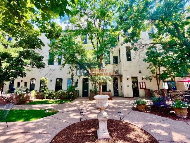 2193 Arapahoe St in Denver, CO - Building Photo - Building Photo