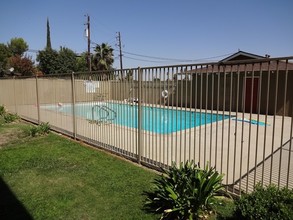 Panorama Terrace in Bakersfield, CA - Building Photo - Other