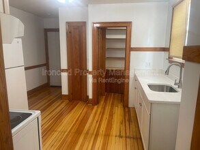 42 S St Ext in Bristol, CT - Building Photo - Building Photo