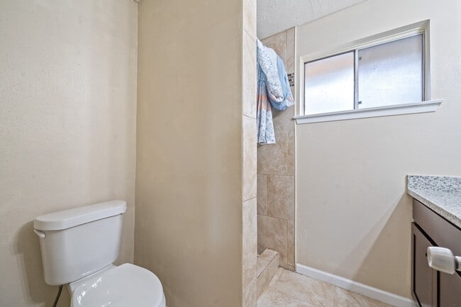 property at 11111 Longcommon Dr