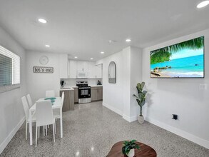 906 N Riverside Dr, Unit SI ID1503939P in Pompano Beach, FL - Building Photo - Building Photo