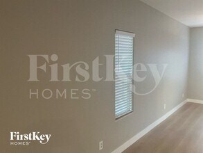 10417 Calypso Cave St in Las Vegas, NV - Building Photo - Building Photo