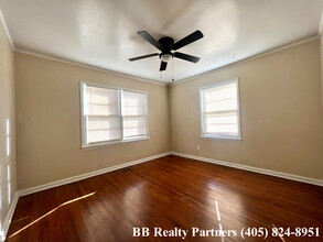3720 S Louisville Ave in Tulsa, OK - Foto de edificio - Building Photo