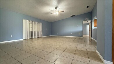 404 Spike Ct in Kissimmee, FL - Building Photo - Building Photo