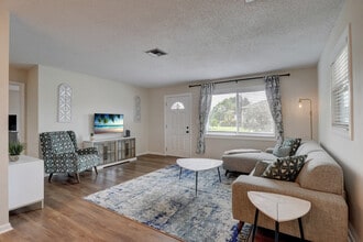 27610 Roslin Dr in Bonita Springs, FL - Building Photo - Building Photo