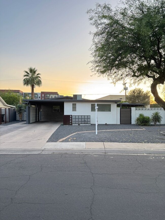 property at 3328 N 6th Ave