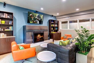 Canvas in Seattle, WA - Foto de edificio - Building Photo