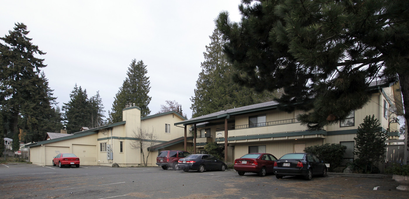 Allai Apartments in Shoreline, WA - Building Photo