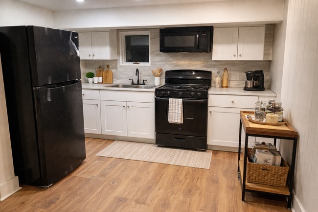 95 Winthrop Ave, Unit Basement in Albany, NY - Building Photo - Building Photo