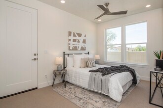 478 E Violets Cv Ln in Garden City, ID - Building Photo - Building Photo