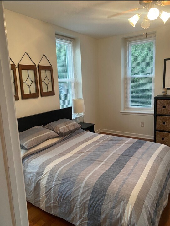 320 N Main St in Sellersville, PA - Foto de edificio