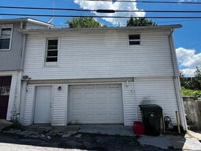 212 E Pike St in Bellefonte, PA - Building Photo - Building Photo