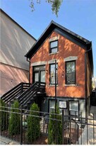 1939 N Honore St, Unit 1F in Chicago, IL - Building Photo