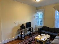 6 Elm St, Unit #2 in Brookline, MA - Foto de edificio - Building Photo