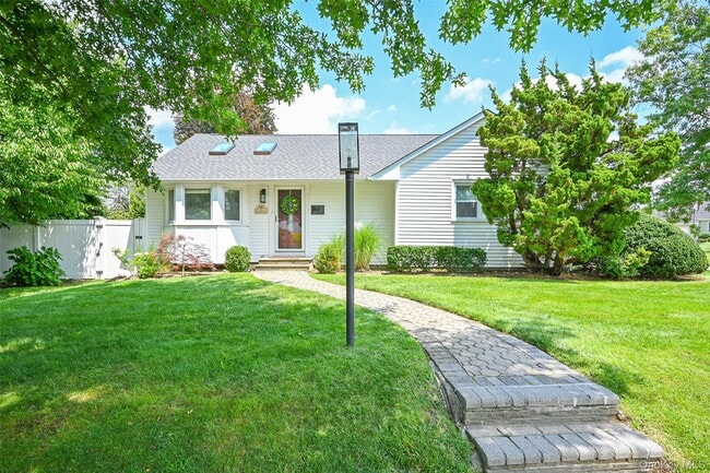 property at 5 Cheshire Ave