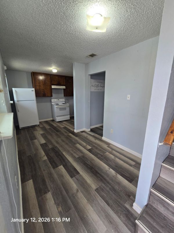 900 S 15th St in Copperas Cove, TX - Foto de edificio - Building Photo