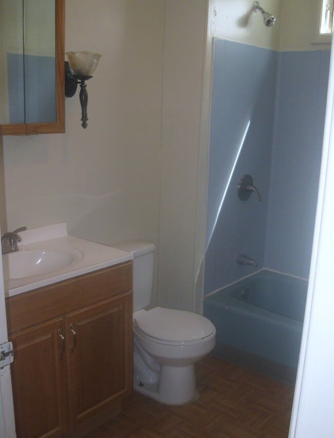 29 Emerson Ave in Utica, NY - Building Photo - Building Photo