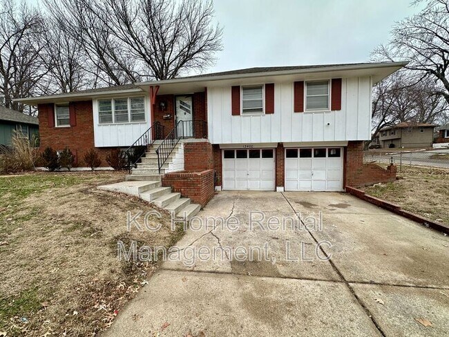 13400 E 44th St S in Independence, MO - Building Photo - Building Photo