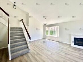 214 Paseo Marguerita in Vista, CA - Building Photo - Building Photo