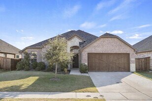 1825 Tuscany Dr in Rockwall, TX - Building Photo