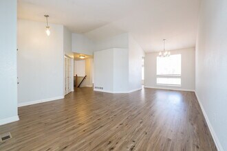 11253 Vrain Dr in Westminster, CO - Building Photo - Building Photo