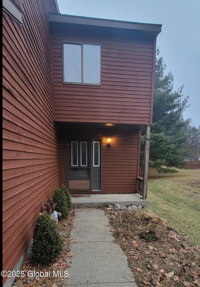 property at 103 Stone Ridge Ct