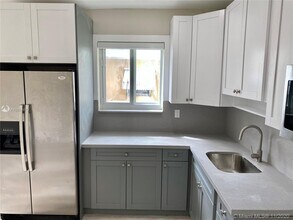 1147 NE 113th St in Miami, FL - Building Photo - Building Photo