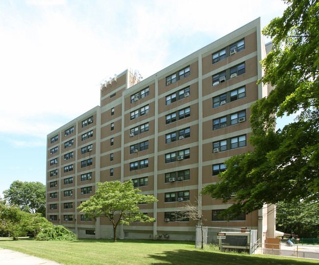 Williams Park Apartments in New London, CT - Foto de edificio - Building Photo