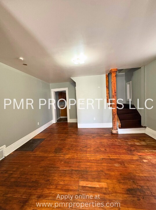 916 S 18th St in St. Joseph, MO - Building Photo