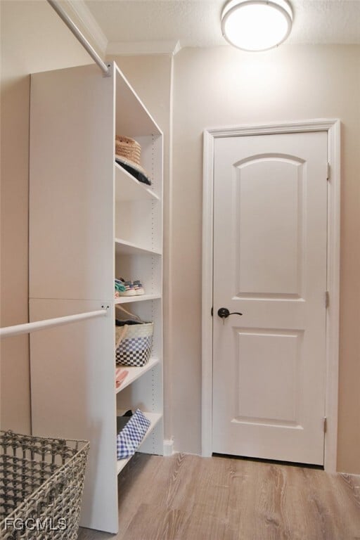 property at 3103 Harpoon Ln