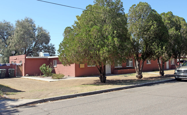 Coronado Four-Plex in Phoenix, AZ - Building Photo - Building Photo