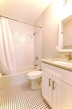 1854 W 18th St in Chicago, IL - Building Photo - Building Photo