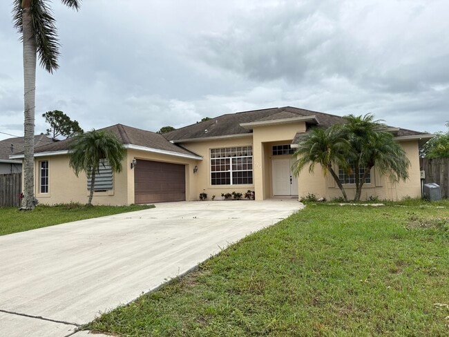 property at 1214 SW Emerald Ave
