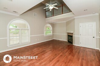 130 Greenfield Cir in Fayetteville, GA - Foto de edificio - Building Photo