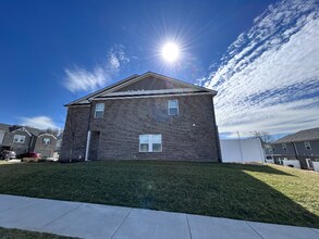 1907 Cascade Ct in Lebanon, TN - Building Photo - Building Photo