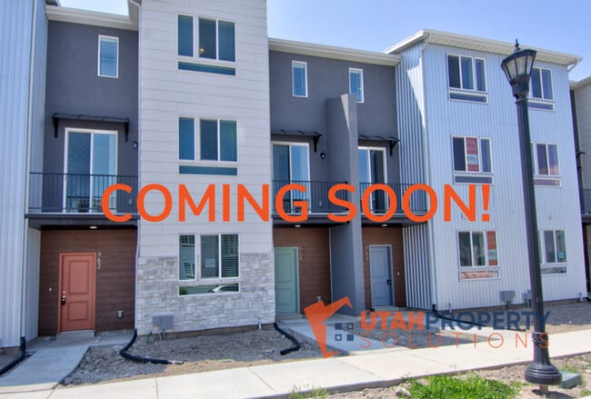 property at 962 W 500 S