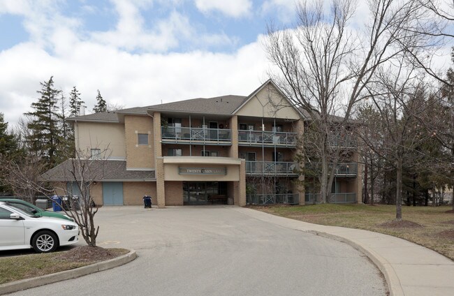 20 Union Ln in Kitchener, ON - Building Photo - Primary Photo