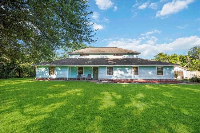 14003 Bryan Ave in Alvin, TX - Building Photo - Building Photo