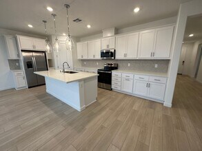 1715 Lacey Ave in Manteca, CA - Building Photo - Building Photo