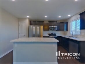 10065 Morning Vista Dr in Peyton, CO - Building Photo - Building Photo