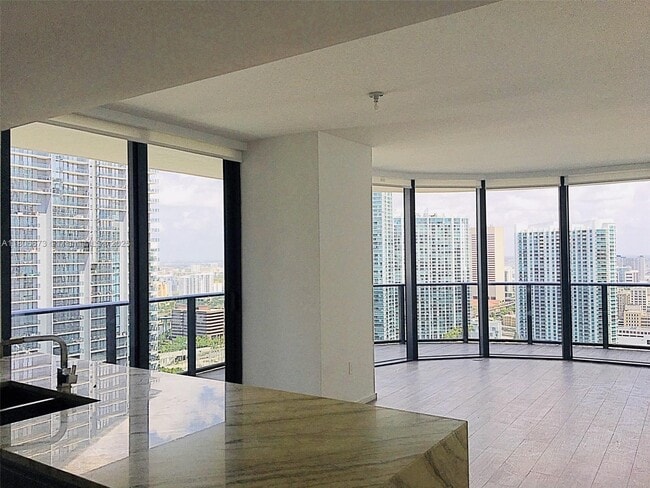 801 NW Miami Ct in Miami, FL - Building Photo - Building Photo