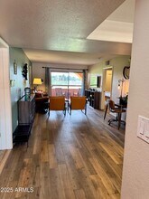 4303 E Cactus Rd in Phoenix, AZ - Building Photo - Building Photo