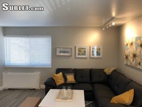 1260 York St, Unit 406 in Denver, CO - Foto de edificio - Building Photo