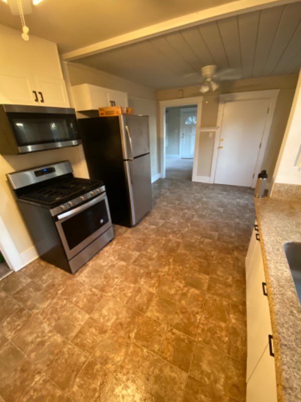 409 Cedar Ave in Modesto, CA - Building Photo - Building Photo