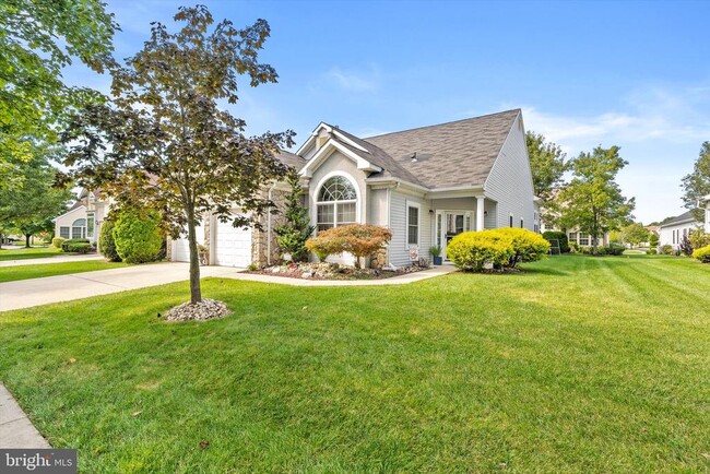 124 Ridgway Dr in Bordentown, NJ - Building Photo - Building Photo