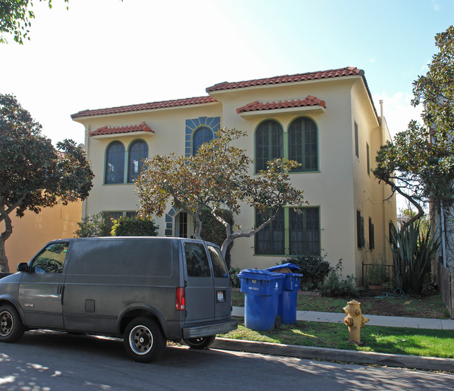 429 N Spaulding Ave in Los Angeles, CA - Building Photo - Building Photo