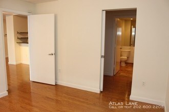 1300 13th St NW-Unit -Unit 108 in Washington, DC - Building Photo - Building Photo