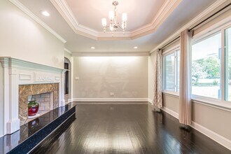 1574 Old Spring House Ln in Dunwoody, GA - Building Photo - Building Photo