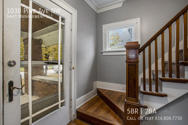 1030 Pine Ave NW in Grand Rapids, MI - Building Photo - Building Photo